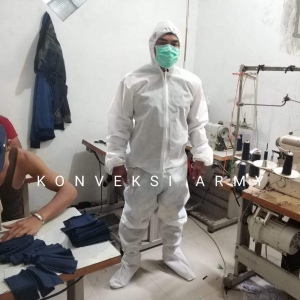 Baju APD / Hazmat suit